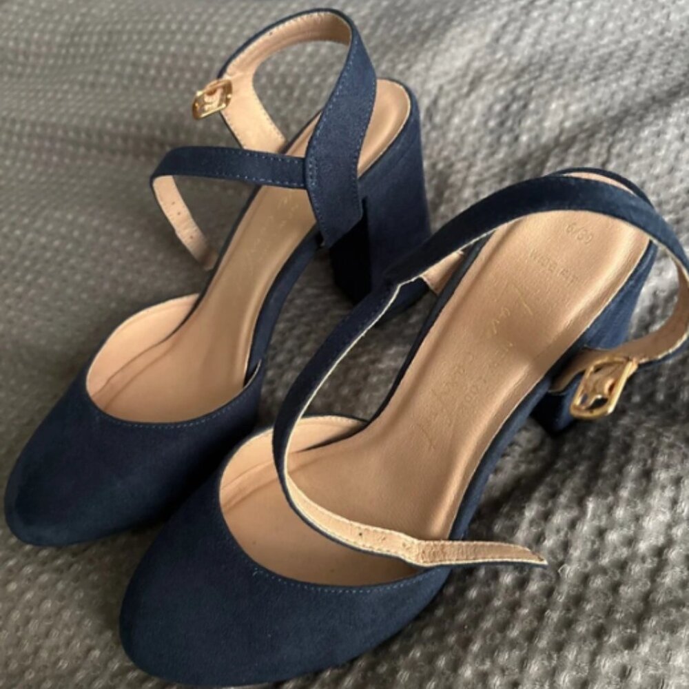 New look extra wide suede heel shoe